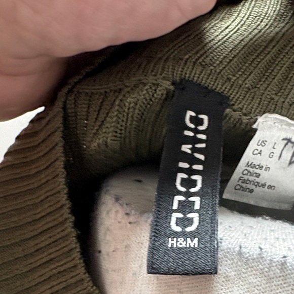 H&M Olive Green Ribbed Mock Neck Top - Picture 4 of 5